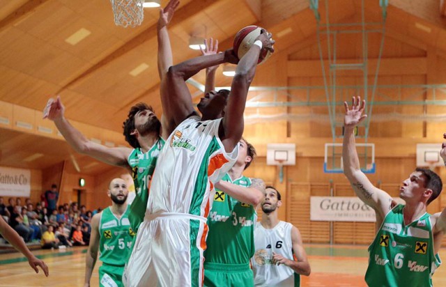 Basketball 2.Bundesliga 2015/16 Grunddurchgang 1.Runde Basket Flames vs. Dornbirn Lions